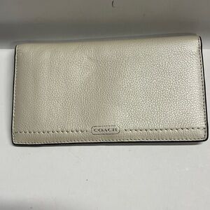 Coach Smooth Polished Pebbled Cream Metallic Leather Checkbook Wallet Cover